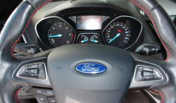 Ford Kuga ST-Line 1,5l M6 voll