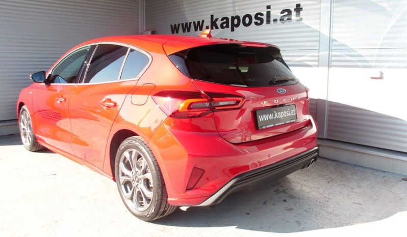 Ford Focus ST Line X 1,5l 120PS M6 voll