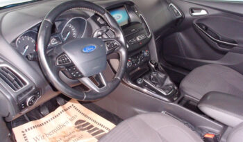 Ford Focus Titanium 1l 100PS M5 voll