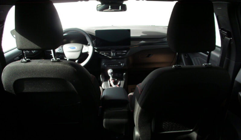 Ford Focus ST Line X Turnier 1l 125PS M6 voll