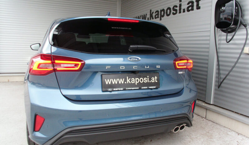 Ford Focus ST Line 1l 125PS M6 voll