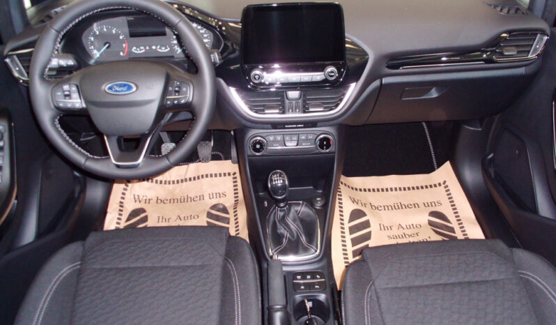 Ford Fiesta Titanium 1l 100PS M6 voll